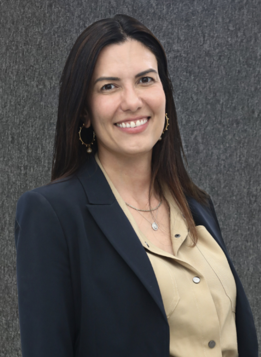 Clara da Mota Santos Pimenta Alves